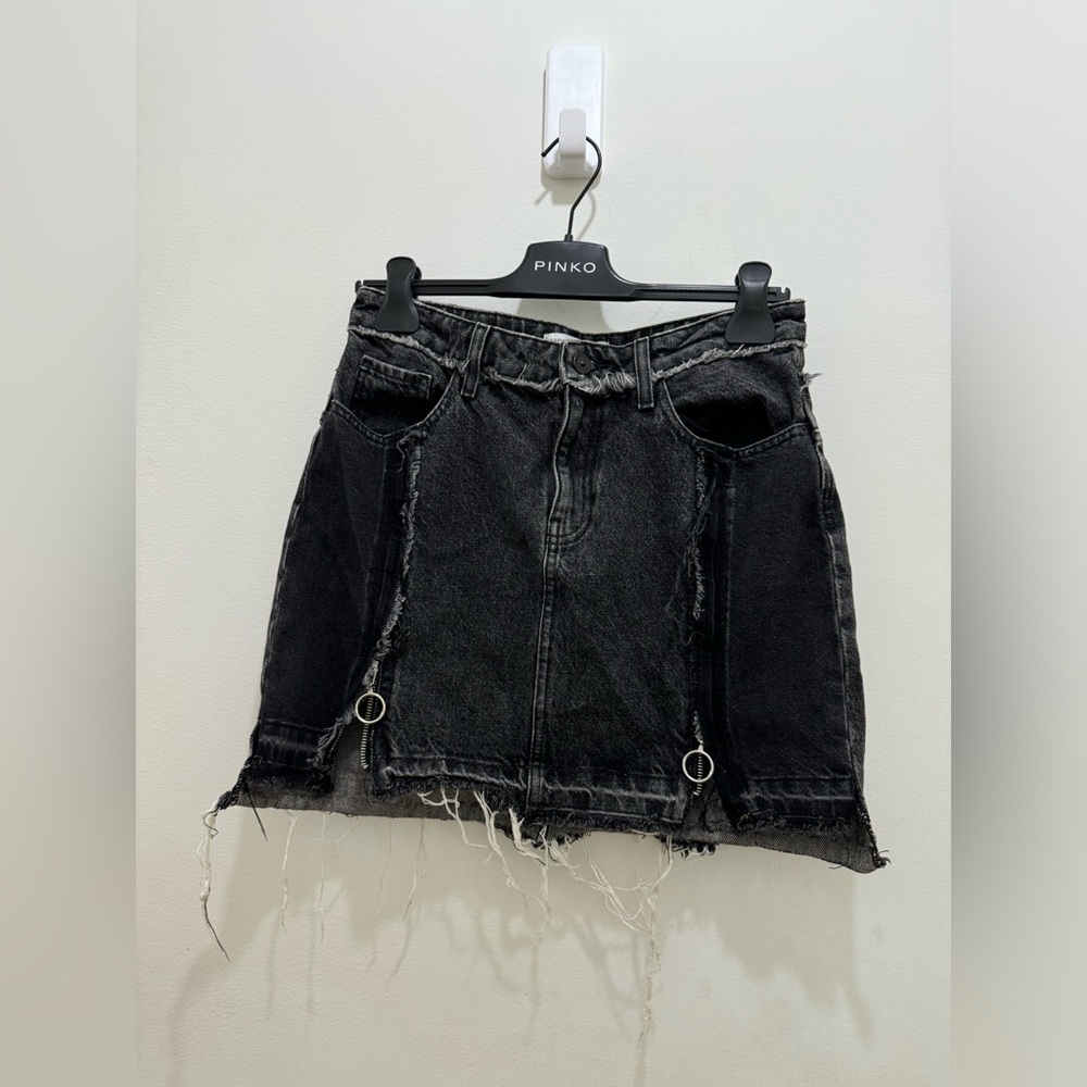 Zara Black Denim Skirt